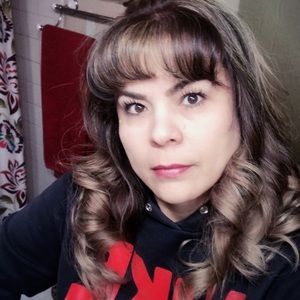 Meet your Posher, Veronica